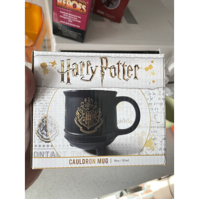 Кружка Harry Potter (Hogwarts Crest) Ceramic Cauldron Mug Shaped Mug 