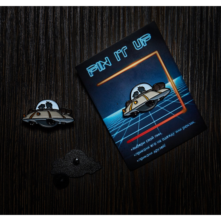 Значок Pin It Up - Рик и Морти корабль